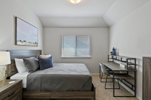 9704 Hedge Bell Drive, photo 19