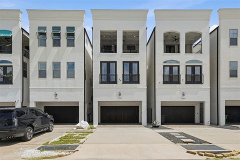 1908 West 25th Street