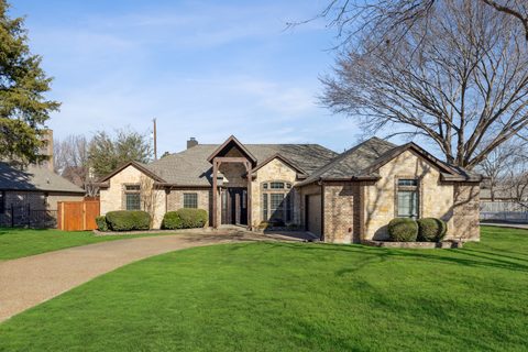 3312 Sycamore Drive