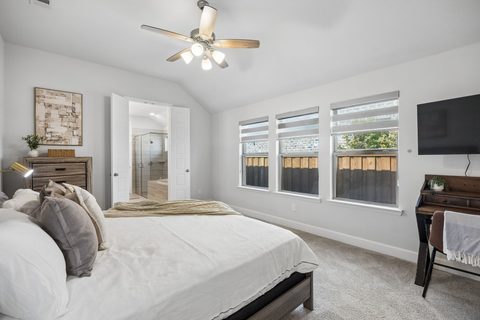 8525 Melrose, photo 18