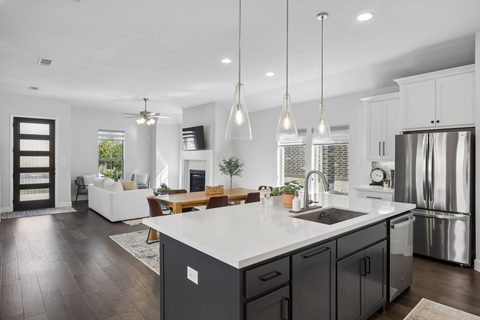 8525 Melrose, photo 11