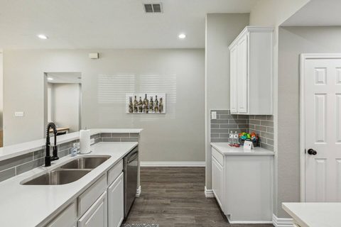 4400 Caledonia Creek Lane, photo 7