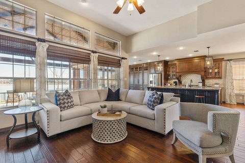 3513 Lake Country