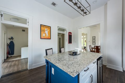607 Mason Street, photo 9