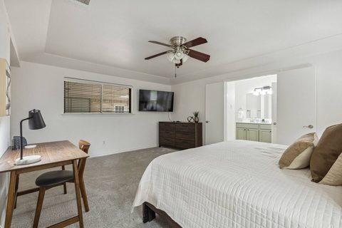309 Forest Grove Drive, photo 14