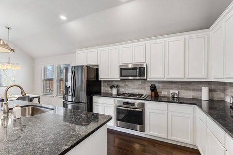 4-bedroom furnished home in Celina, photo 5