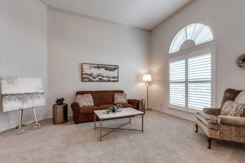 2905 Oak Tree Drive, photo 13