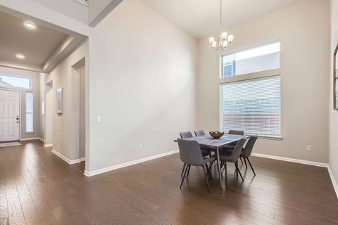 812 Clearwell St, photo 11