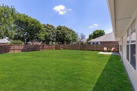 1557 Charleston Drive, photo 25