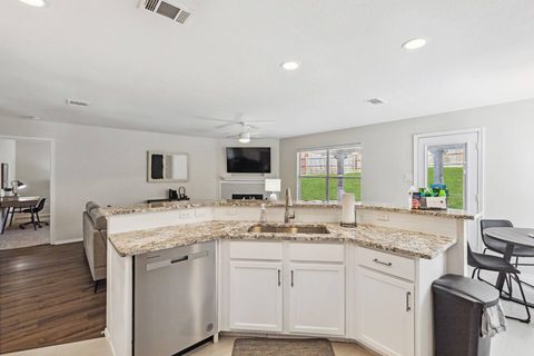 3315 Elmwood Court, photo 12