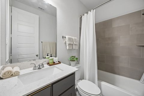 8525 Melrose, photo 26