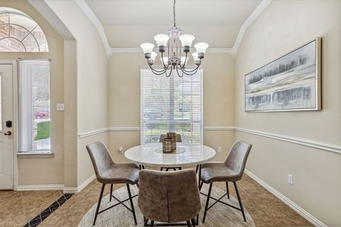 199 Cody Place, photo 10