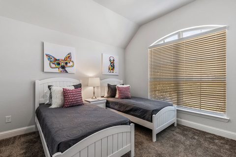 4-bedroom furnished home in Celina, photo 15