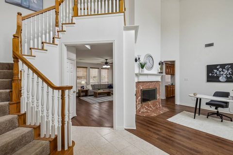 707 Glen Abbey Dr, photo 4