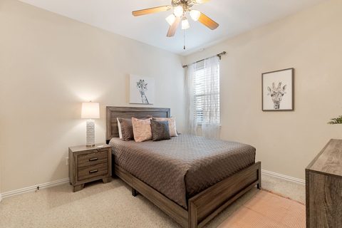 409 Rosemont Ln, photo 34