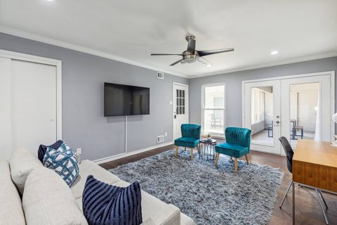 1819 Auburn Dr, photo 14