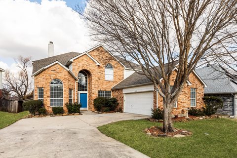 4432 Lakeside Dr