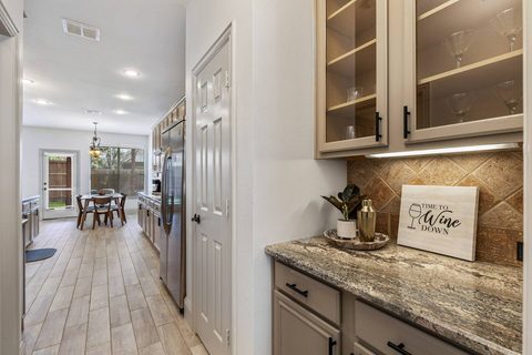 1616 Birchbrook Drive, photo 7