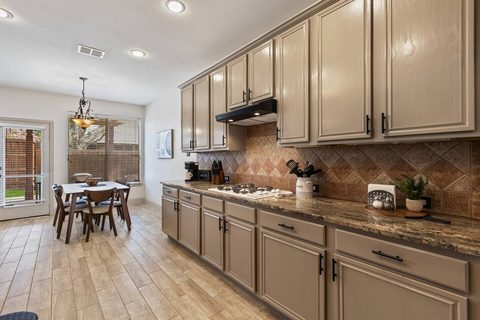 1616 Birchbrook Drive, photo 5