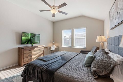 718 Bridgestone Way, photo 17