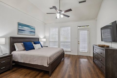 707 Glen Abbey Dr, photo 12