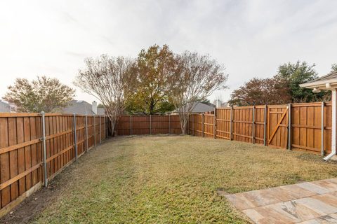 2866 Hilldale Dr, photo 25