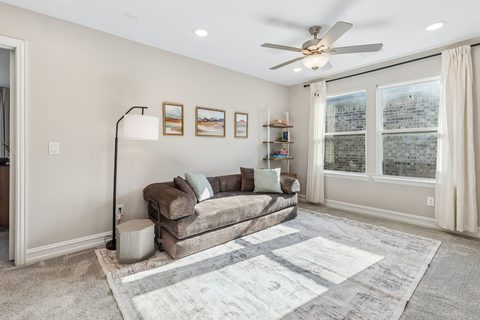 709 Creekwater Lane, photo 24