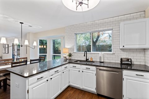 619 Drexel Drive, photo 9