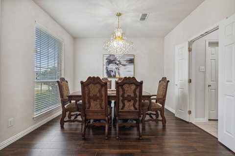 5909 Wamego Lane, photo 12