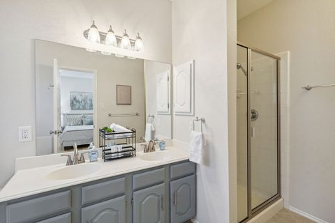 1053 Woodhaven Circle, photo 17