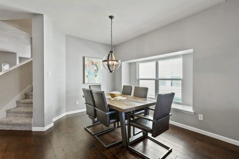 9704 Hedge Bell Drive, photo 11